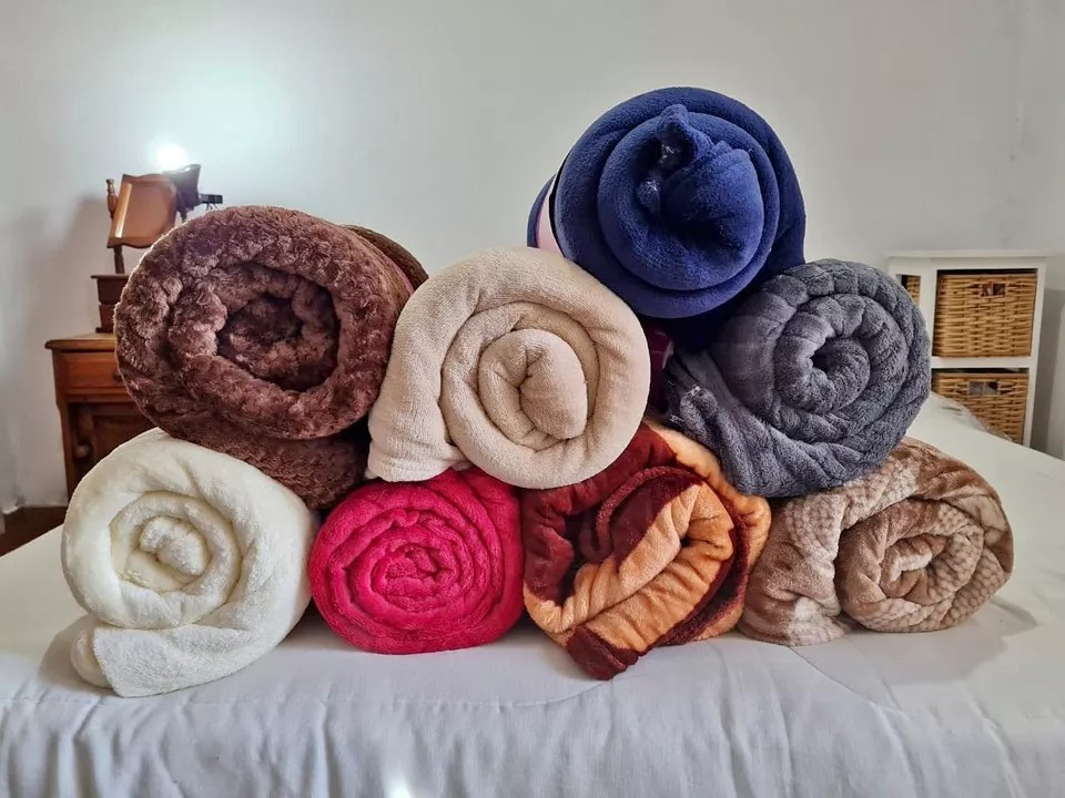 Manta de plush - OBED Home & Deco San Rafael, Mendoza